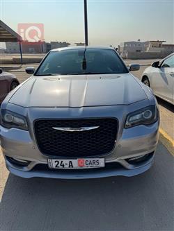 كرايسلر 300